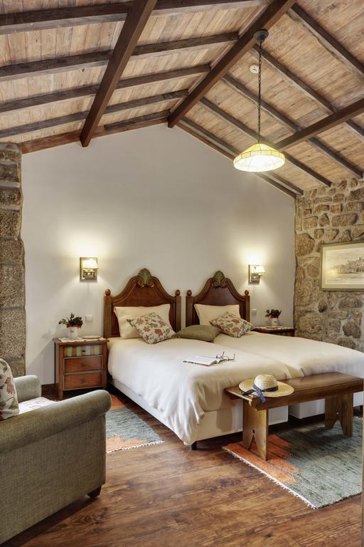 הוילה פארדס Casa De Louredo מראה חיצוני תמונה